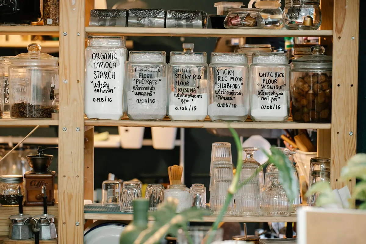 How to Organise a Pantry with Adjustable Shelving
